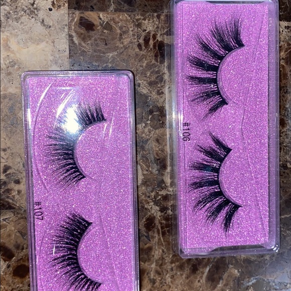Fake Lashes - Picture 5 of 6